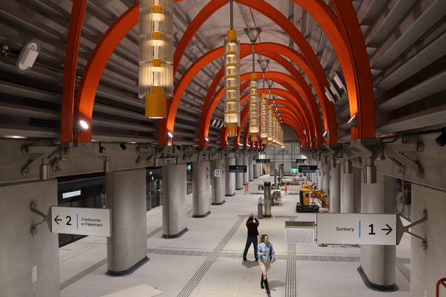 Commuters say Metro Tunnel trips now harder